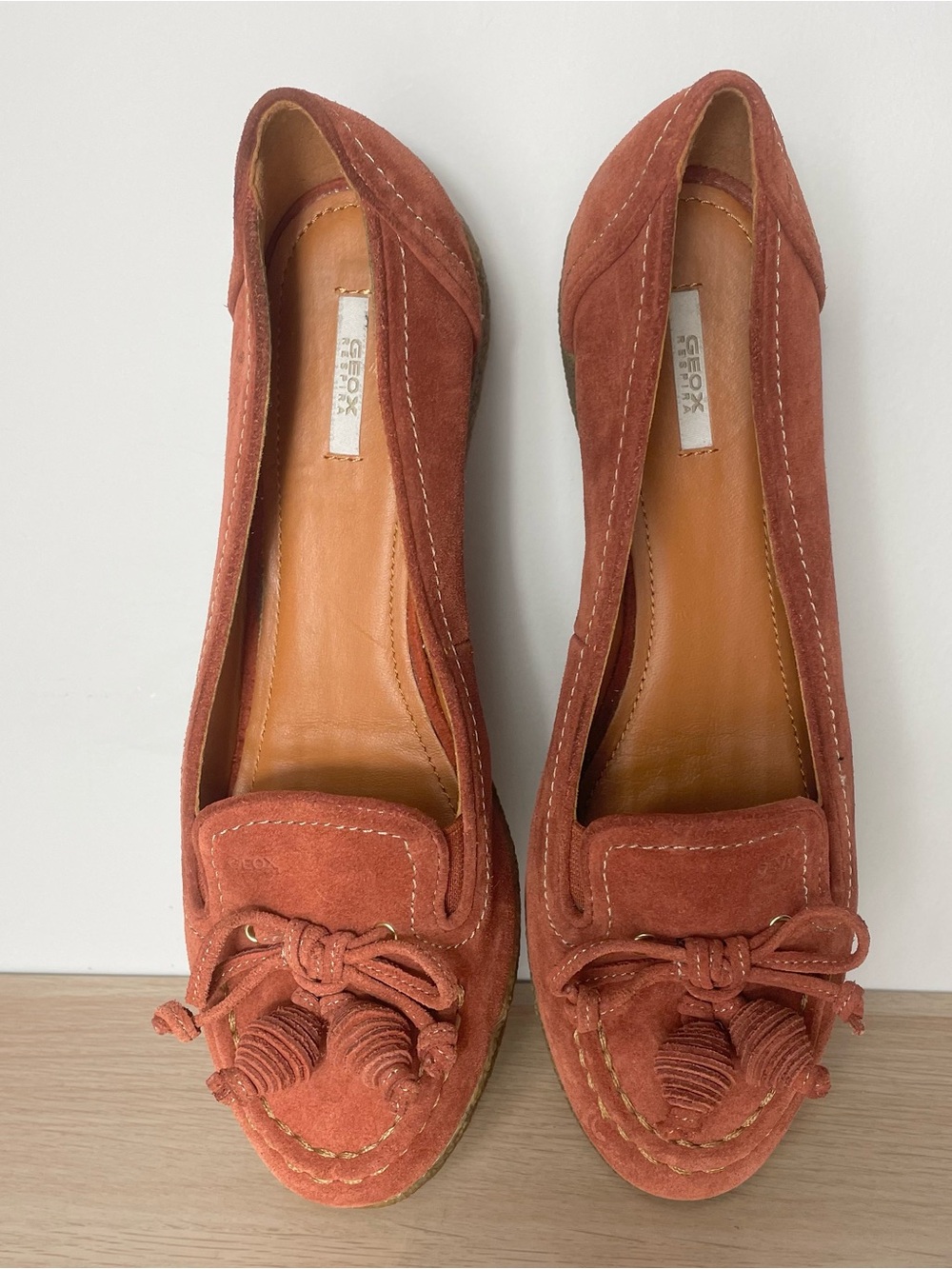 Geox Respira Terracotta Rust Suede Tassel Moccasin Loafers Sz 40